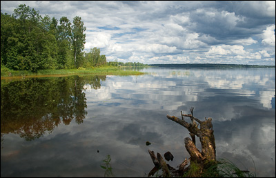 Озеро Велье - вода как зеркало